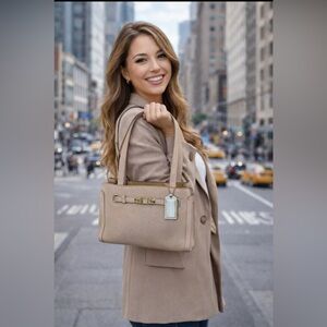 Coach Swagger 100% Pebble Leather Tote Bag Polished Nude Tan 34915 Coach$350